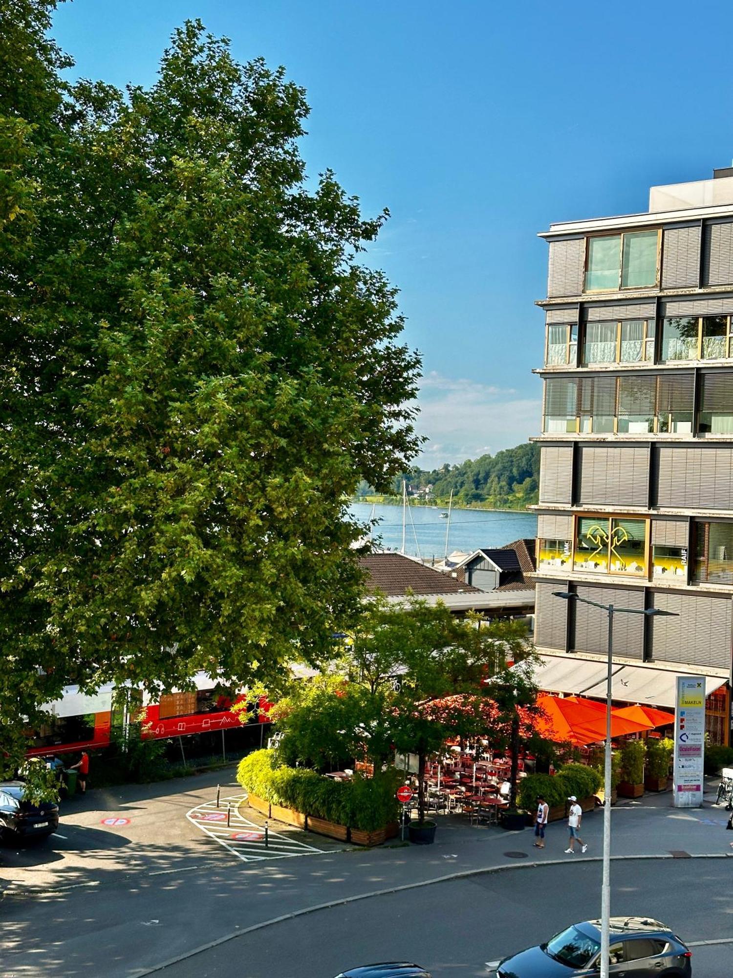 Mit Balkon Und Seeblick * Brégence